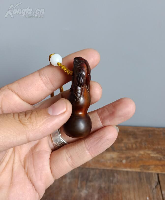 牛角雕刻,乾隆年制牛角雕刻